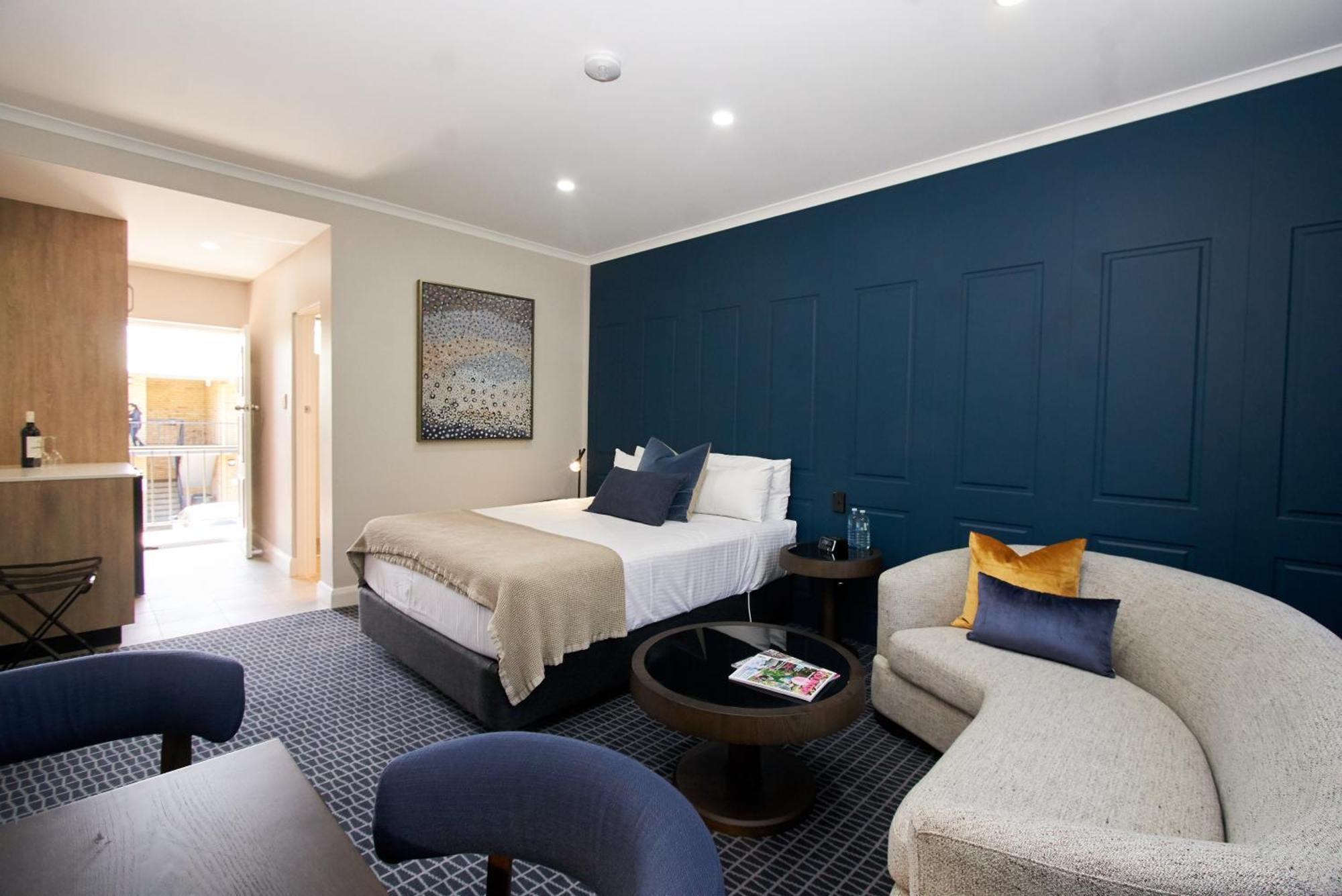 Country Comfort Armidale Room photo